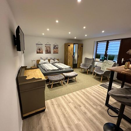Neckarsulm Ruhige Wohnung Am Feldrand Exteriör bild