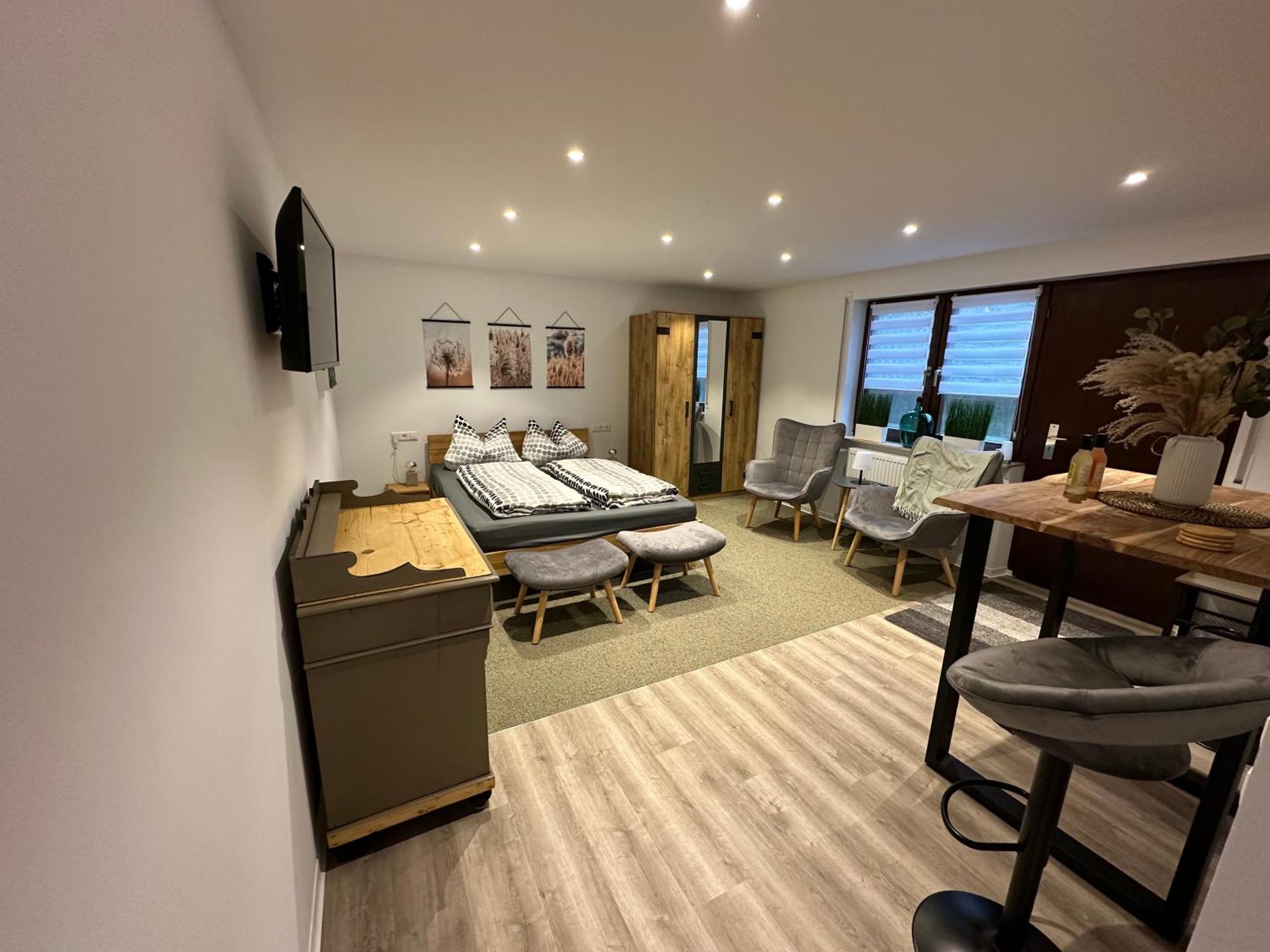 Neckarsulm Ruhige Wohnung Am Feldrand Exteriör bild
