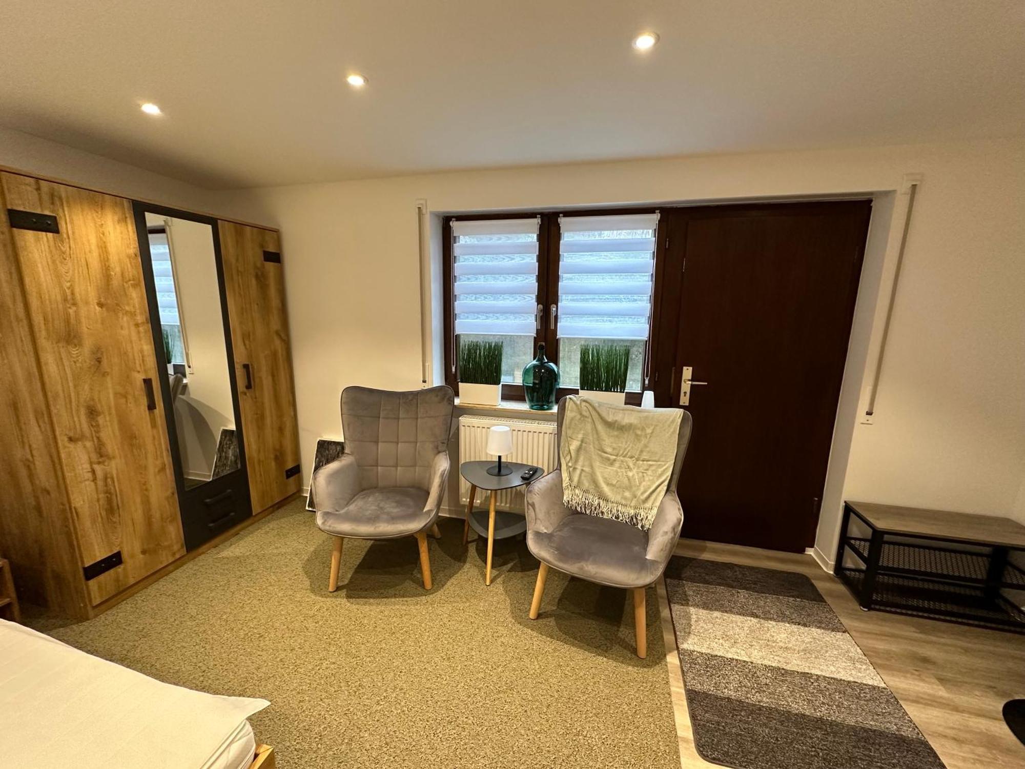 Neckarsulm Ruhige Wohnung Am Feldrand Exteriör bild